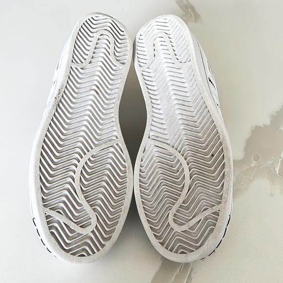 Adidas Superstar Shell Toe White Black Striped Cartoon Bubble Sneakers Youth 4 - Picture 15 of 15